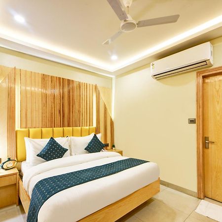 New Frontier - 2 Mins From Old Delhi Railway Station & Chandni Chowk ภายนอก รูปภาพ