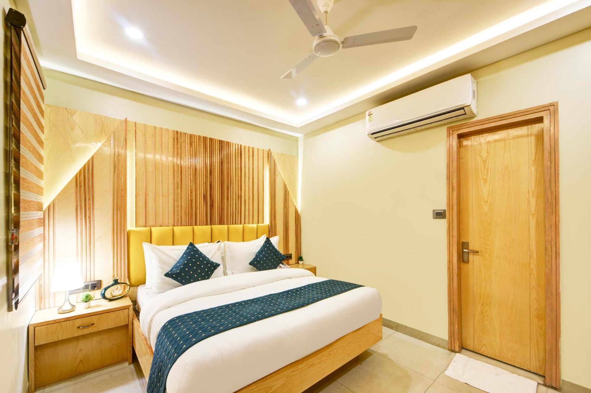 New Frontier - 2 Mins From Old Delhi Railway Station & Chandni Chowk ภายนอก รูปภาพ