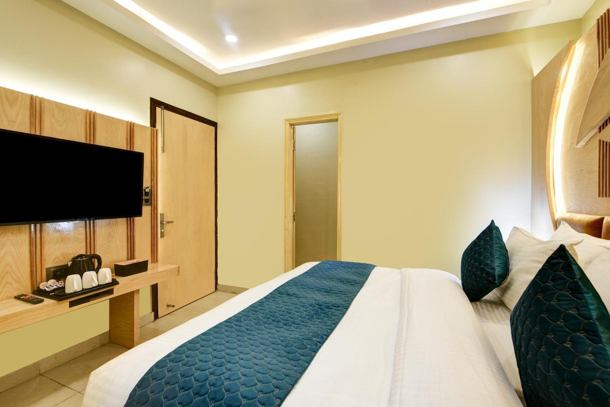 New Frontier - 2 Mins From Old Delhi Railway Station & Chandni Chowk ภายนอก รูปภาพ