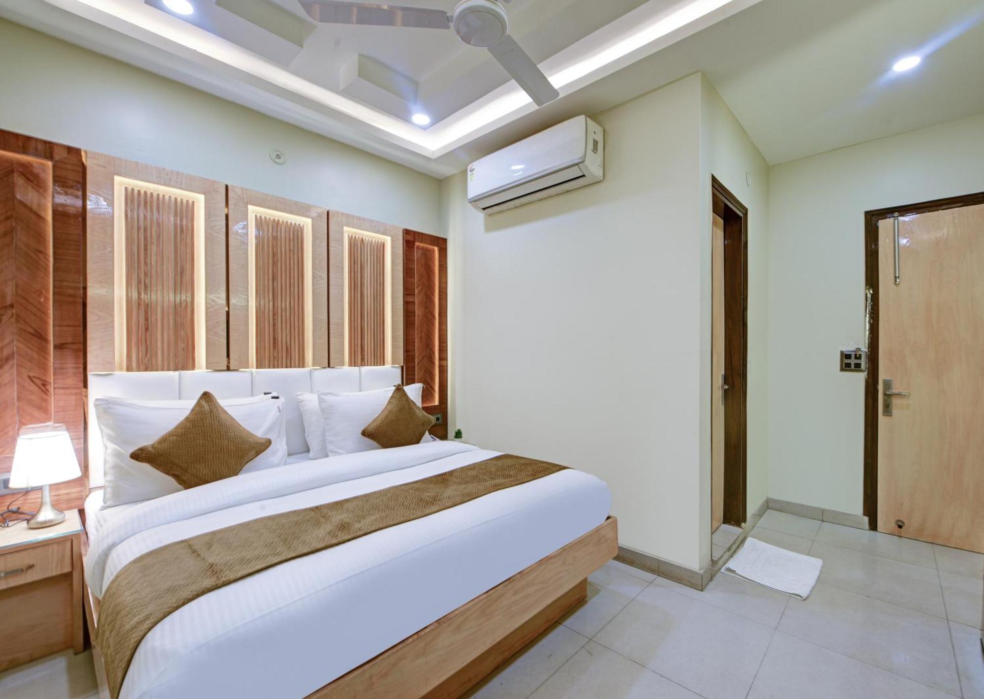 New Frontier - 2 Mins From Old Delhi Railway Station & Chandni Chowk ภายนอก รูปภาพ