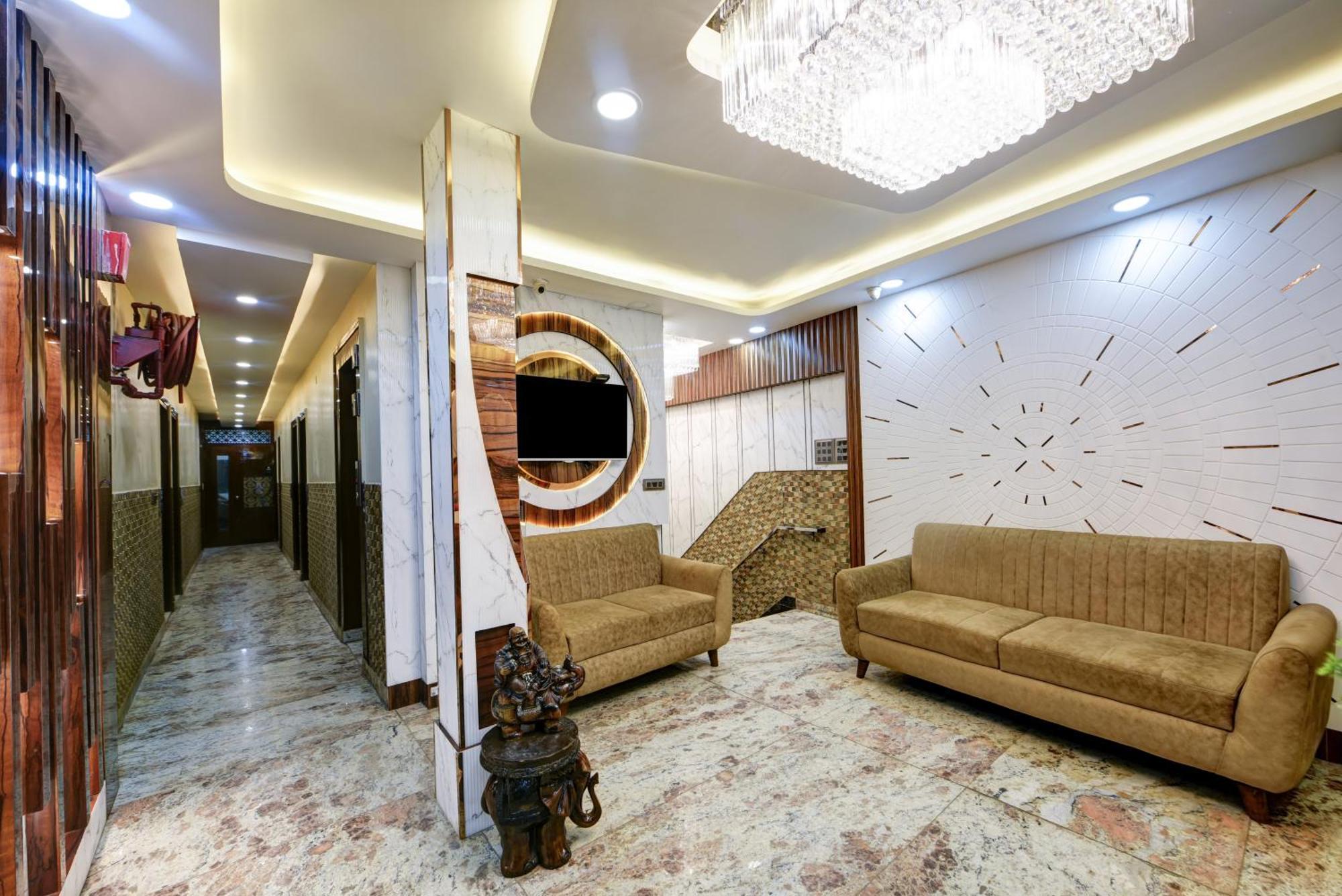 New Frontier - 2 Mins From Old Delhi Railway Station & Chandni Chowk ภายนอก รูปภาพ