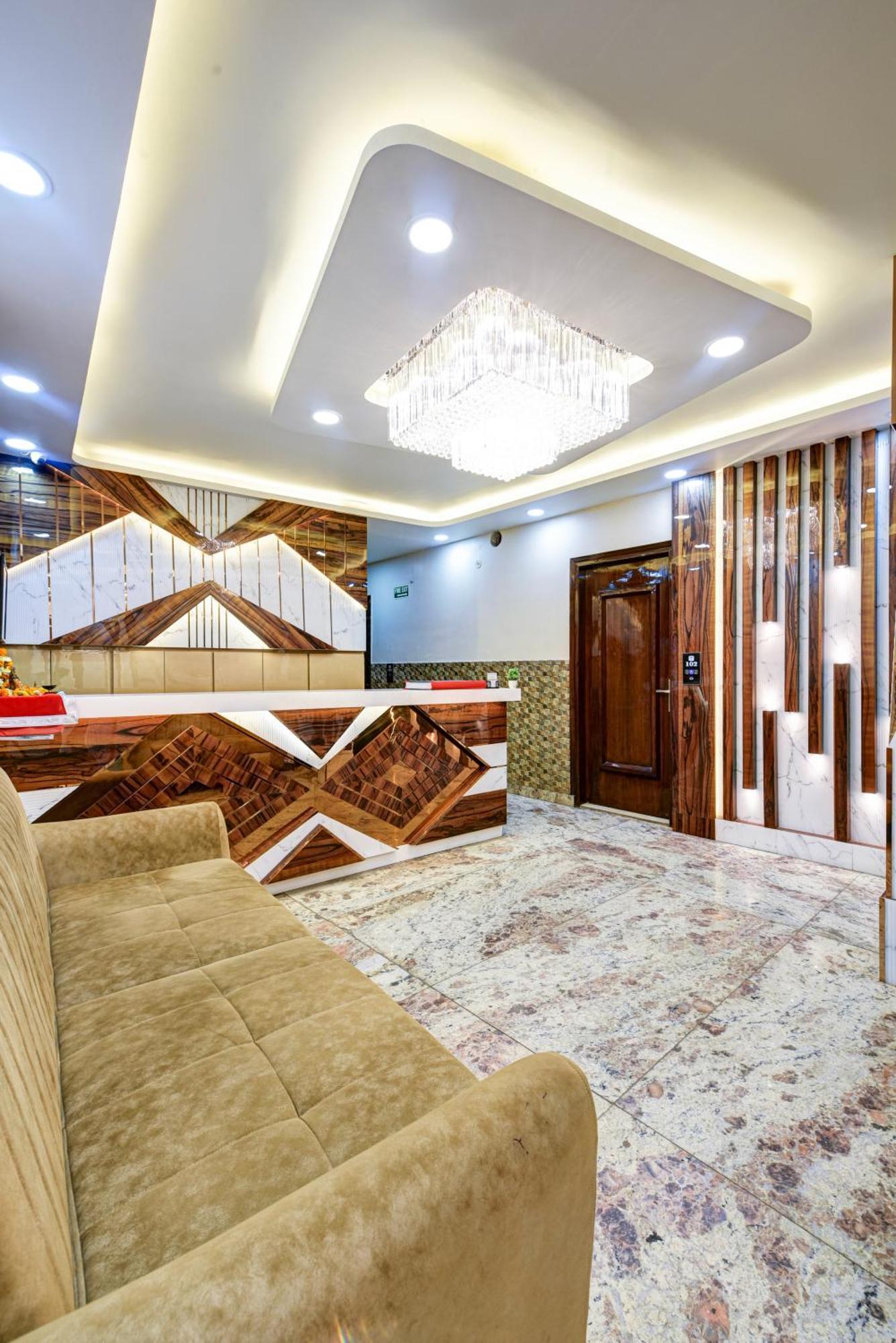 New Frontier - 2 Mins From Old Delhi Railway Station & Chandni Chowk ภายนอก รูปภาพ