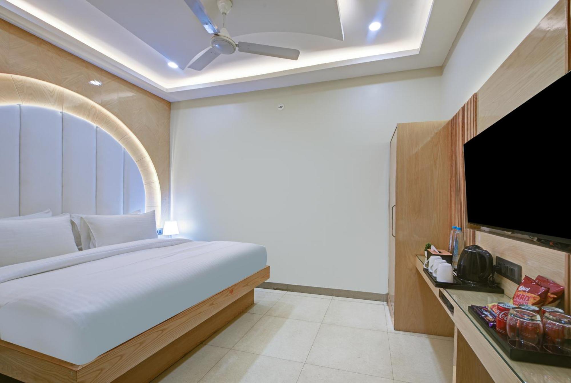 New Frontier - 2 Mins From Old Delhi Railway Station & Chandni Chowk ภายนอก รูปภาพ