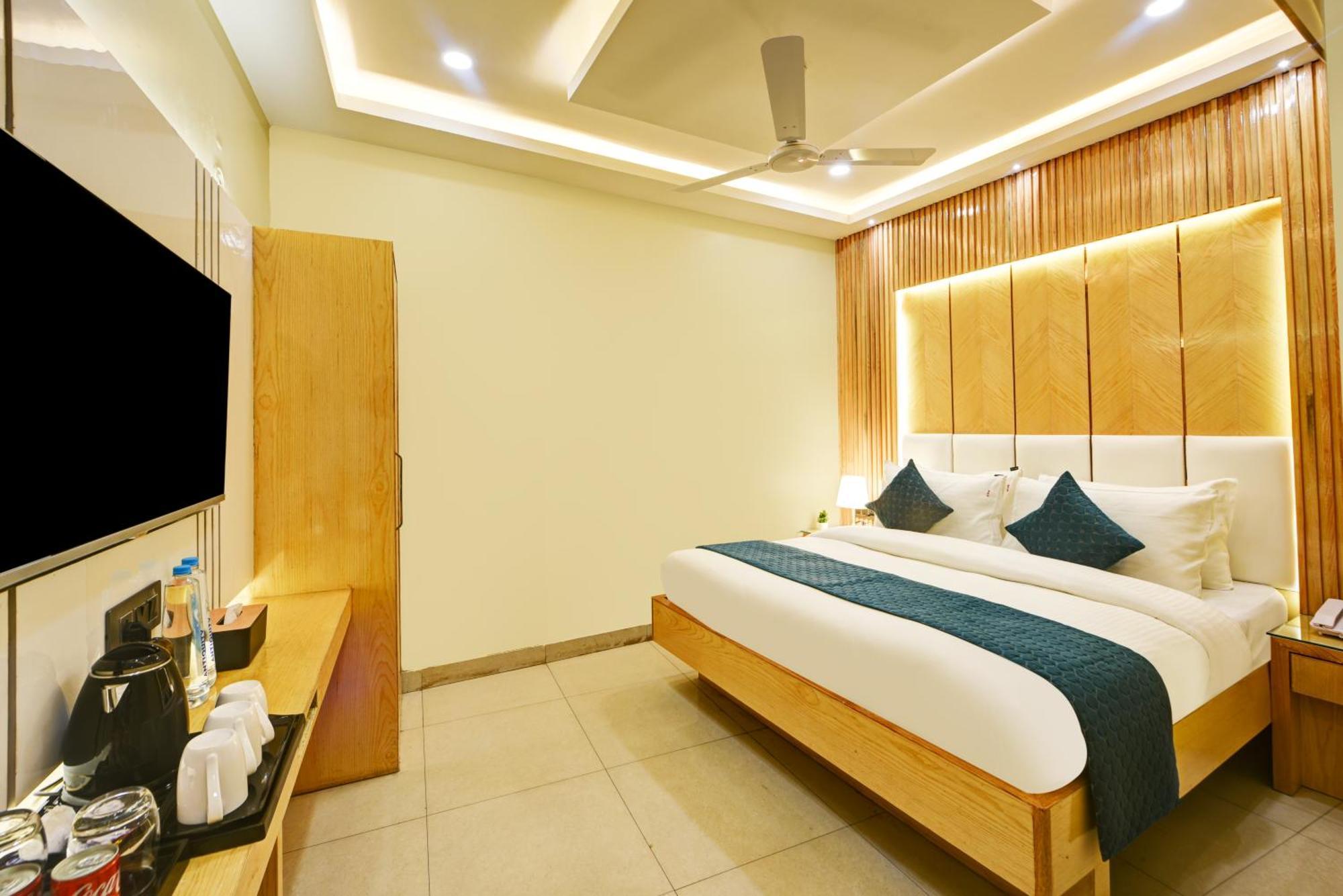 New Frontier - 2 Mins From Old Delhi Railway Station & Chandni Chowk ภายนอก รูปภาพ