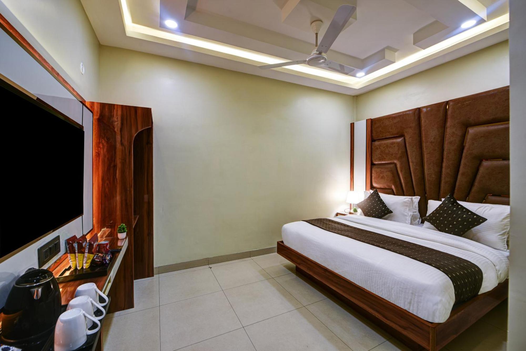 New Frontier - 2 Mins From Old Delhi Railway Station & Chandni Chowk ภายนอก รูปภาพ