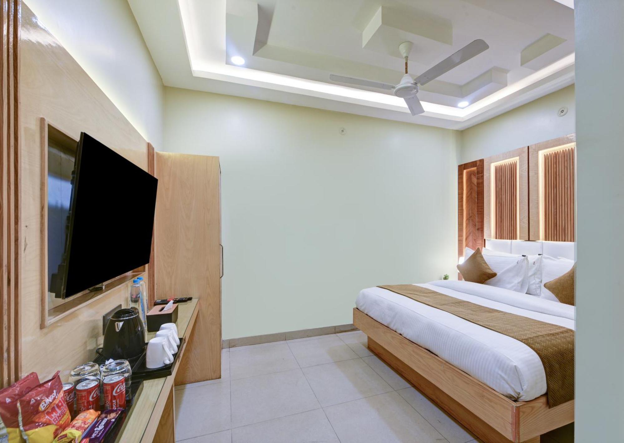 New Frontier - 2 Mins From Old Delhi Railway Station & Chandni Chowk ภายนอก รูปภาพ